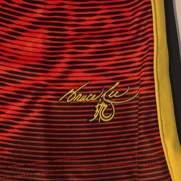 Women's Seattle Sounders FC 2023 The Bruce Lee Jersey Adidas M NWT Red/Black - Picture 8 of 13